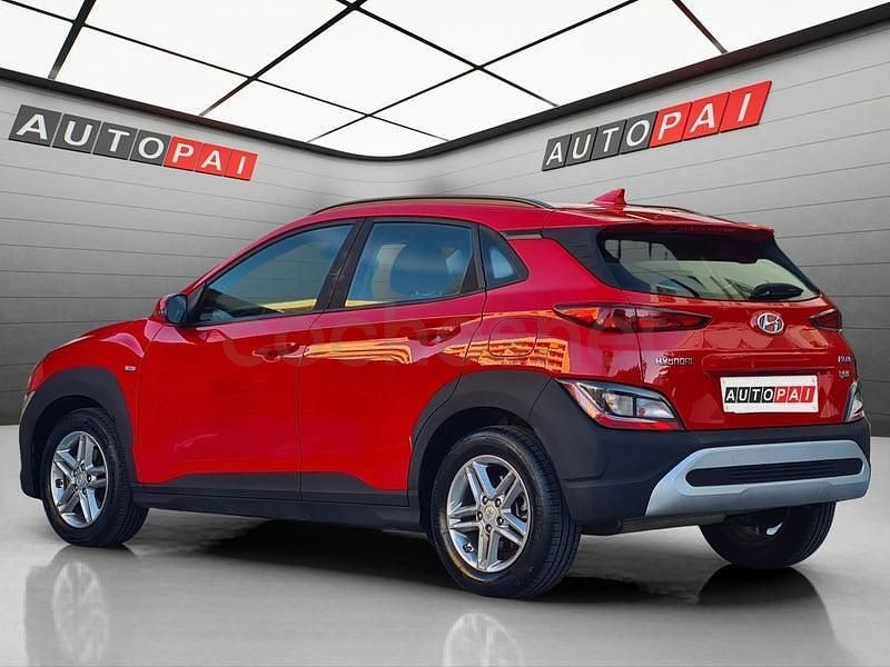Usado Hyundai Kona 120 CV (88 kW) 2022 Rojo SUV