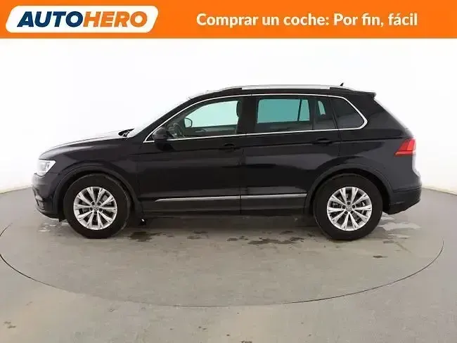 Käytetty VW Tiguan 125 HP (91 kW) 2018 Musta Katumaasturi