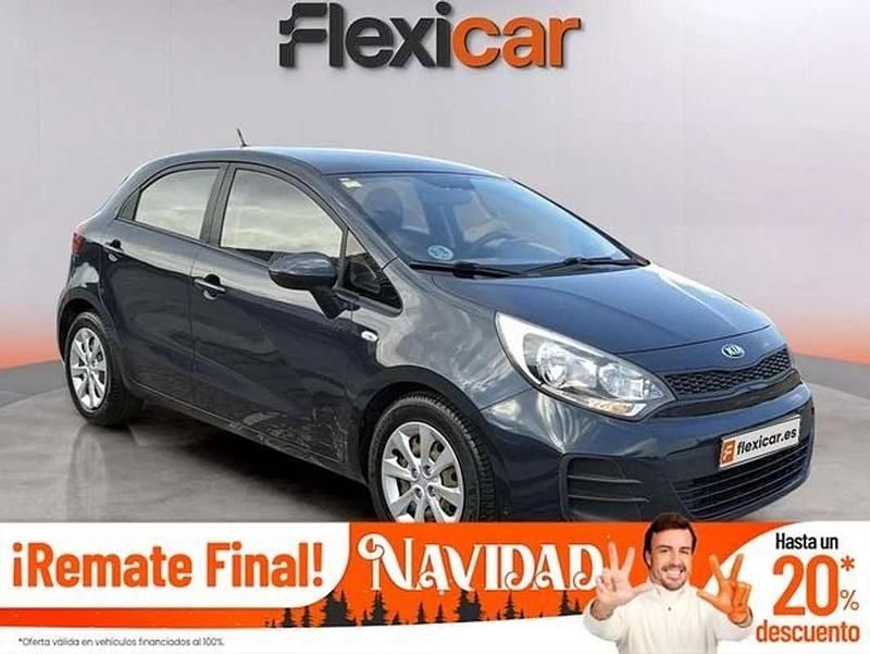 Azul Usado 2016 Kia Rio Utilitario | 7690 € (Precio justo) - Imagen 1/4