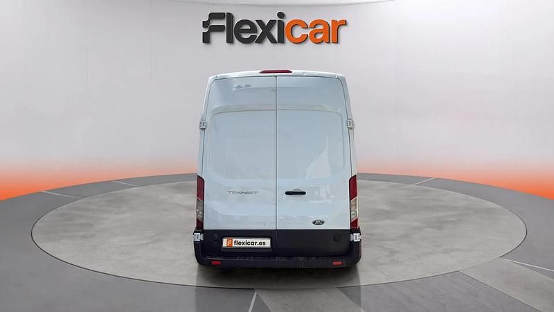 Usado Ford Transit 131 CV (96 kW) 2022 Blanco Van