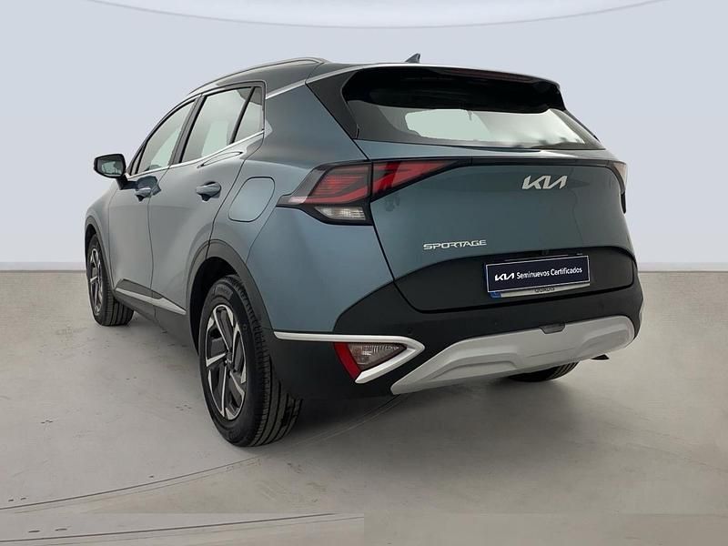 Usado Kia Sportage 150 CV (110 kW) 2024 Gris SUV