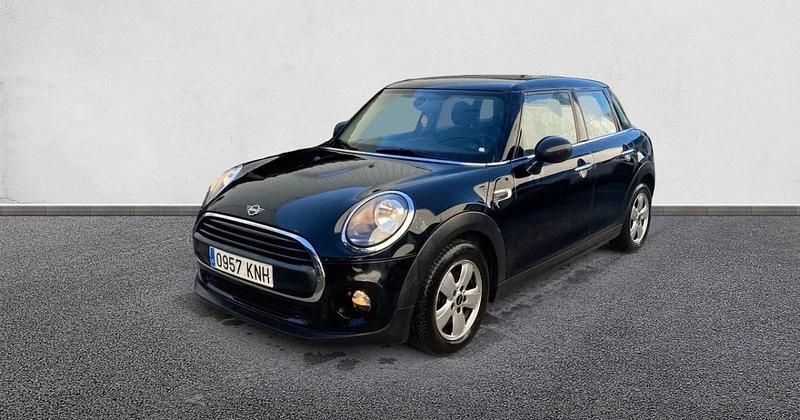 Usado Mini ONE 102 CV (75 kW) 2018 Utilitario