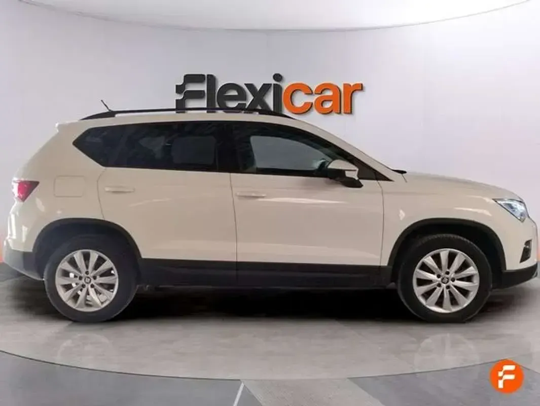 Usado Seat Ateca Ecomotive 116 CV (85 kW) 2017 Blanco SUV