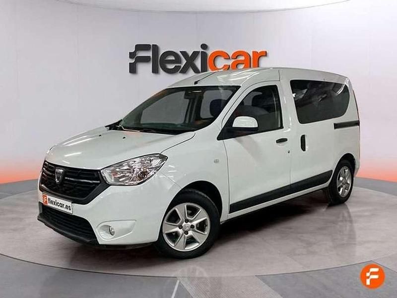 Usado Dacia Dokker 102 CV (75 kW) 2018 Blanco Monovolumen