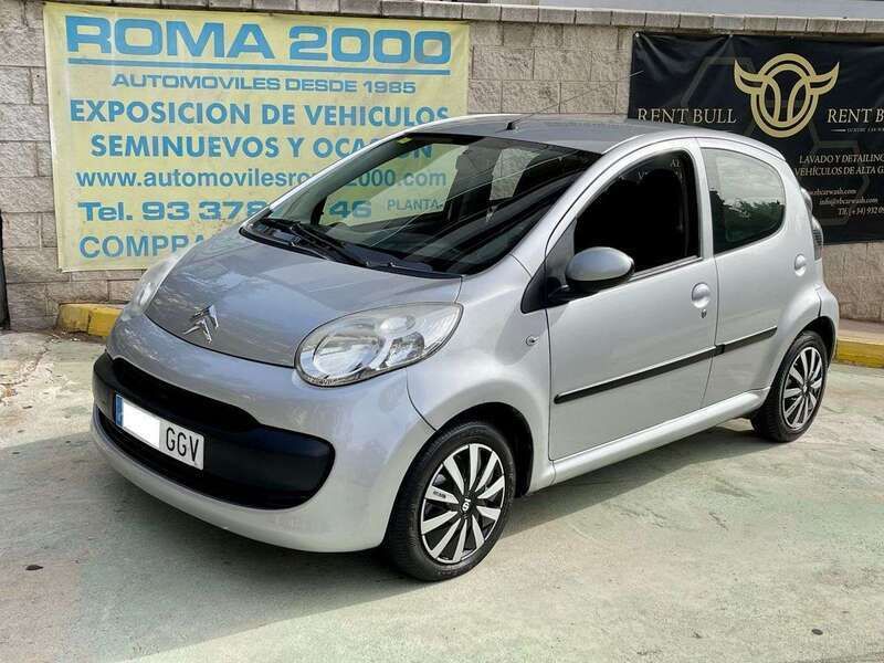Plateado Usado 2008 Citroën C1 Utilitario | 4500 € - Imagen 1/4