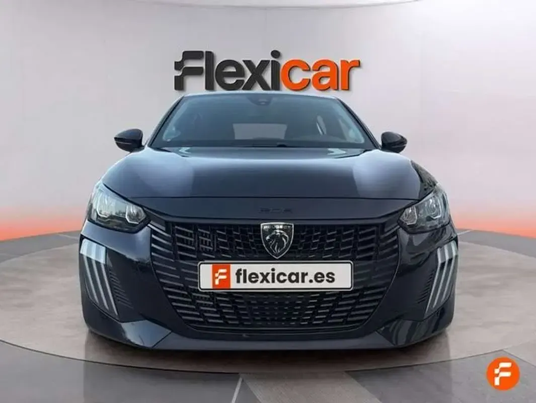 Usado Peugeot 208 Style 101 CV (74 kW) 2024 Negro Utilitario