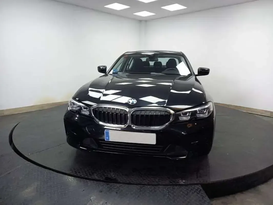 Usado BMW 330e 292 CV (214 kW) 2021 Negro Berlina