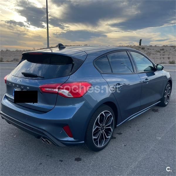 Usado Ford Focus ST-Line 125 CV (91 kW) 2019 Azul Berlina