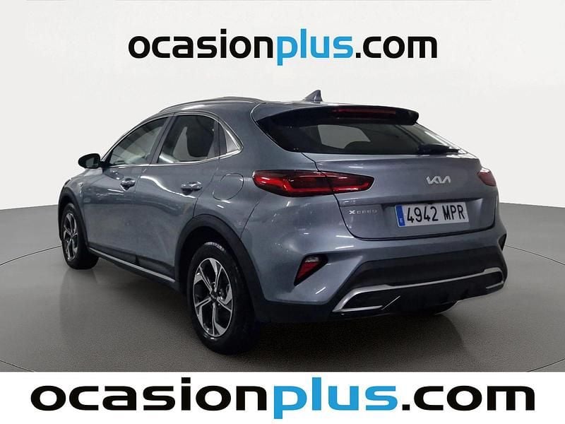 Usado Kia XCeed 120 CV (88 kW) 2024 Gris plata SUV