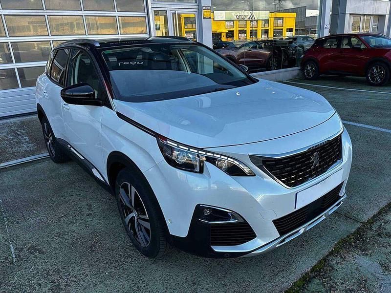 Usado Peugeot 3008 Allure 131 CV (96 kW) 2017 Blanco SUV