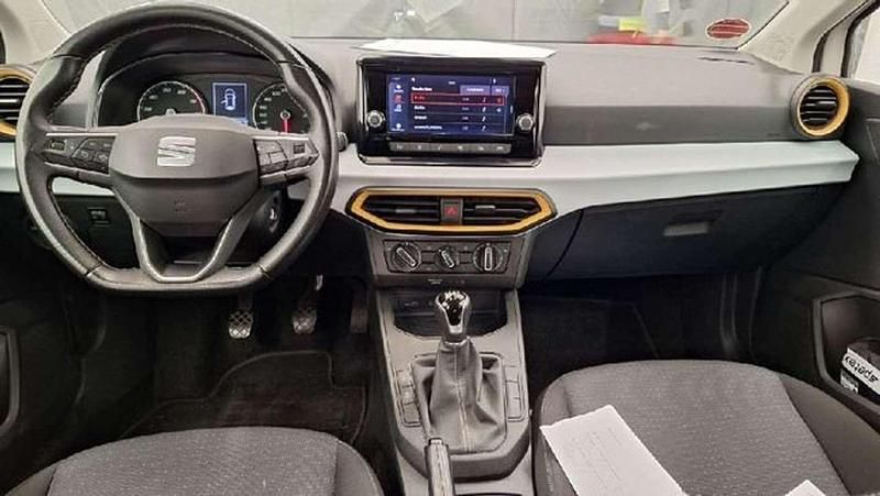 Usado Seat Ibiza Style 90 CV (66 kW) 2022 Blanco Utilitario