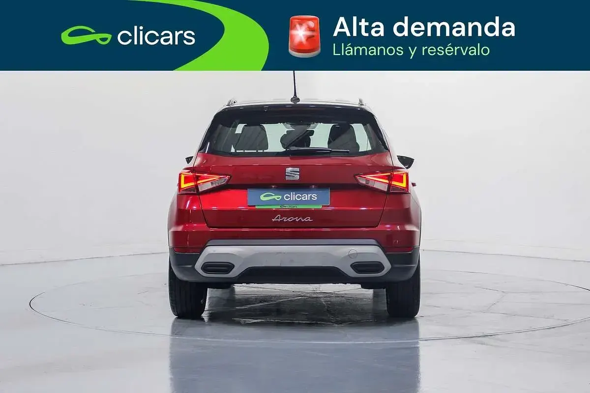 Usado Seat Arona Xperience 110 CV (80 kW) 2022 Rojo SUV