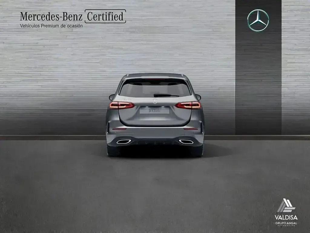 Usado Mercedes B200 150 CV (110 kW) 2022 Gris Utilitario