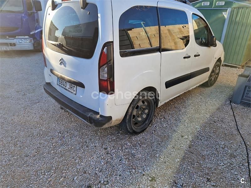 Blanco Usado 2016 Citroën Berlingo Feel Monovolumen | 8000 € (Super precio) - Imagen 1/4