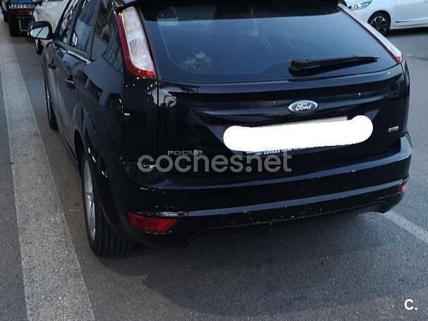 Usado Ford Focus Trend 115 CV (84 kW) 2009 Negro Berlina