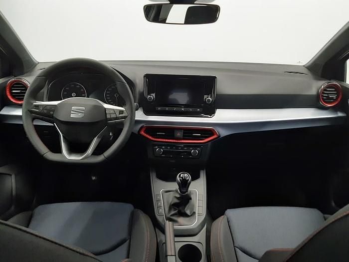 Usado Seat Ibiza FR 115 CV (84 kW) 2024 Gris Utilitario