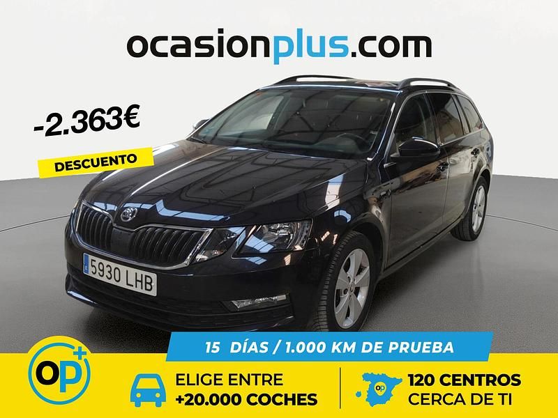 Negro Usado 2020 Skoda Octavia Ambition Familiar | 14.890 € (Un poco caro) - Imagen 1/4