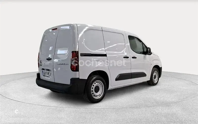 Usado Toyota Proace City City 102 CV (75 kW) 2020 Blanco Monovolumen