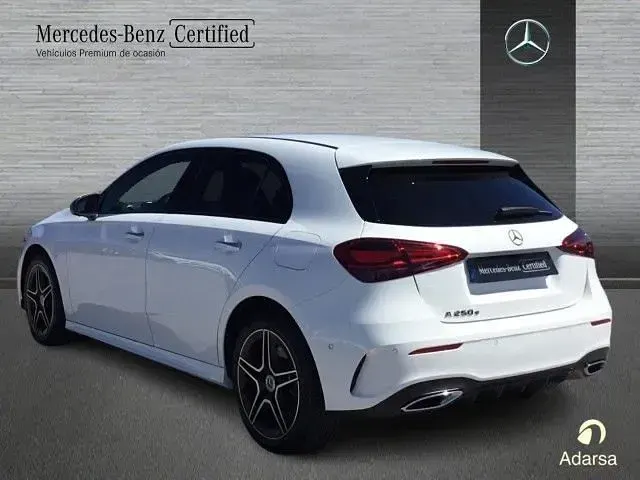 Usado Mercedes A250 218 CV (160 kW) 2025 Blanco polar
