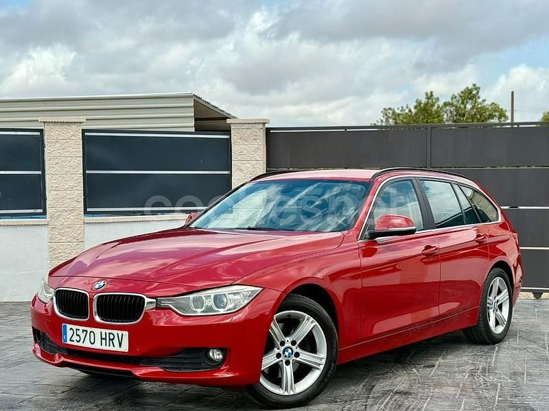 Rojo Usado 2013 BMW 320 Familiar | 10.999 € (Precio justo) - Imagen 1/4