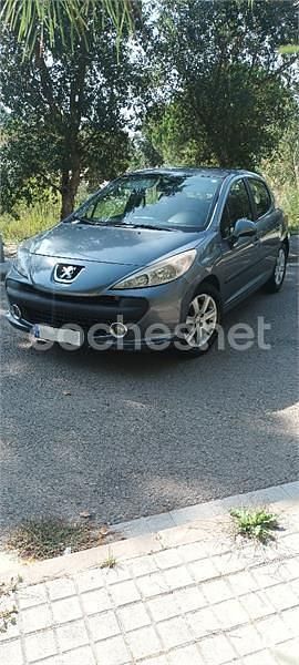 Gris / plata Usado 2007 Peugeot 207 Sport Berlina | 2400 € (Buen precio) - Imagen 1/4
