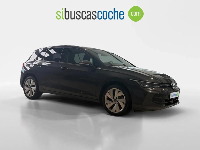 Usado VW Golf VIII 115 CV (84 kW) 2025 Gris/plata