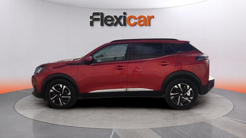 Usado Peugeot 2008 Allure 131 CV (96 kW) 2021 Rojo SUV