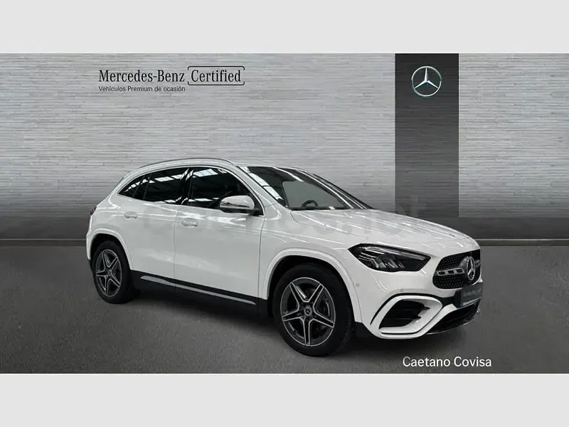 Usado Mercedes GLA200 150 CV (110 kW) 2025 Blanco SUV
