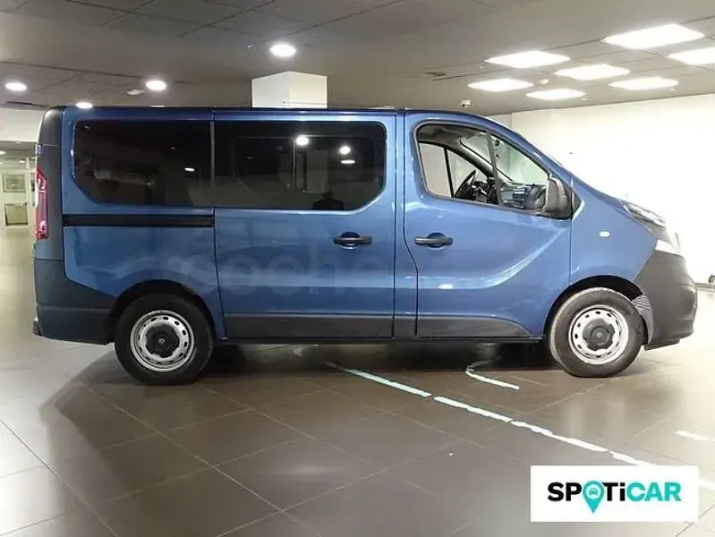 Usado Opel Vivaro S 125 CV (91 kW) 2018 Azul Monovolumen