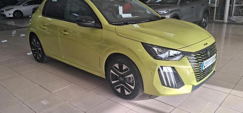 Nuevo Peugeot 208 Allure 102 CV (75 kW) 2025 Jaune Utilitario