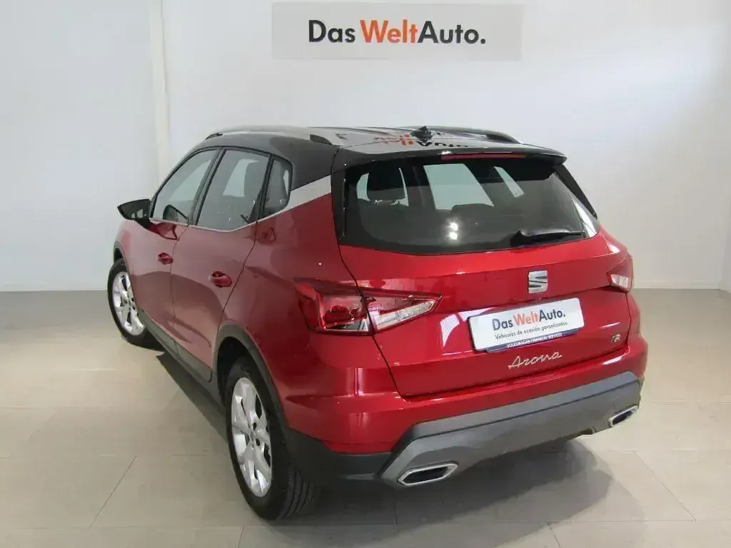 Usado Seat Arona FR 116 CV (85 kW) 2024 Rojo SUV