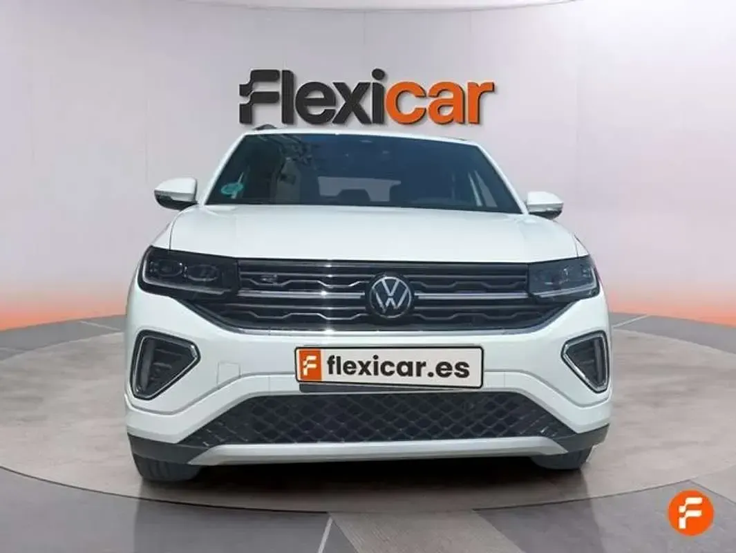 Usado VW T-Cross R-line 150 CV (110 kW) 2025 Blanco SUV