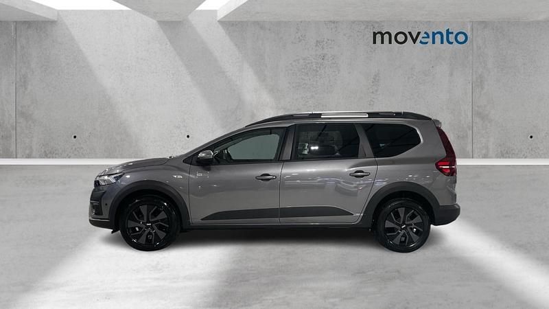 Nuevo Dacia Jogger Expression 110 CV (80 kW) 2025 Gris Monovolumen