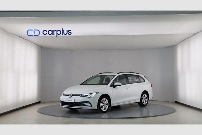 Blanco Usado 2022 VW Golf VIII Familiar | 18.790 € (Buen precio) - Imagen 1/4