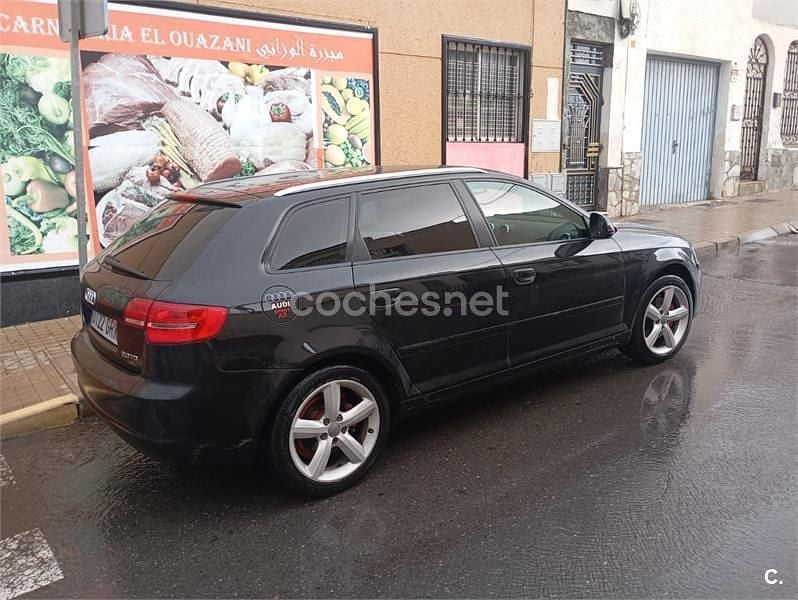 Usado Audi A3 Ambiente 140 HP (102 kW) 2009 Preto Citadino