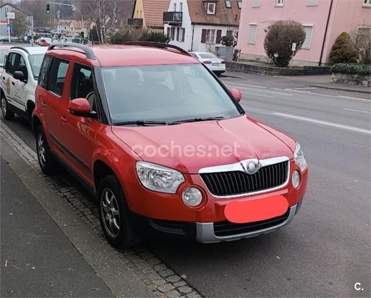Usado Skoda Yeti Experience 140 CV (102 kW) 2009 Rojo SUV