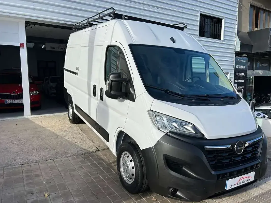 Usado Opel Movano 120 CV (88 kW) 2022 Blanco Van