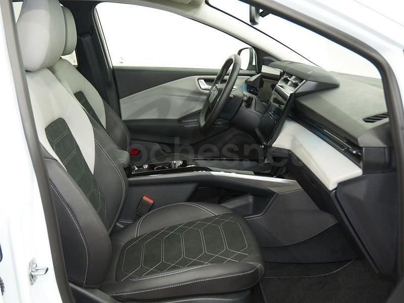 Usado Ford Puma 2025 Eléctrico SUV