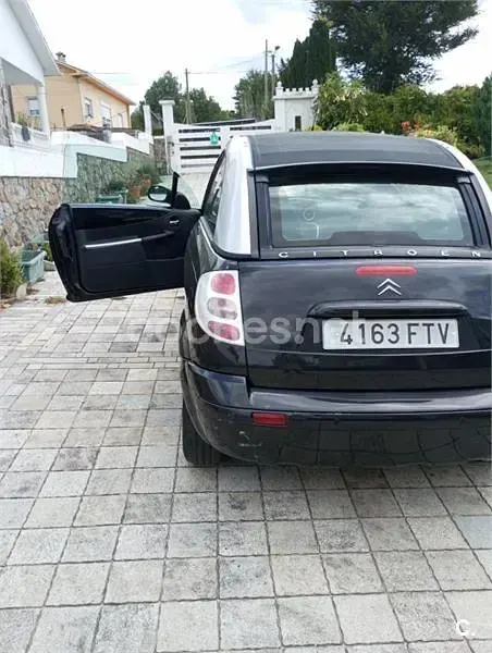 Usado Citroën C3 Pluriel 110 CV (80 kW) 2007 Negro Descapotable