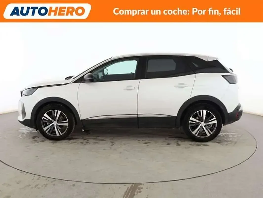 Usado Peugeot 3008 Allure 131 CV (96 kW) 2022 Blanco SUV