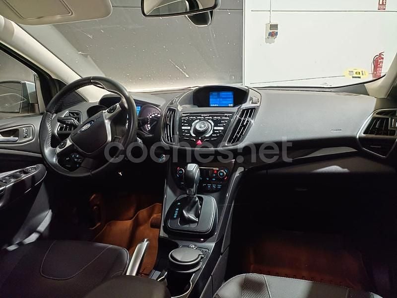 Usado Ford Kuga Titanium S 163 CV (119 kW) 2014 Gris / plata SUV