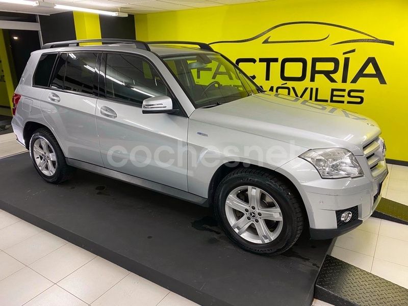 Gris / plata Usado 2010 Mercedes GLK220 SUV | 11.990 € (Un poco caro) - Imagen 1/4