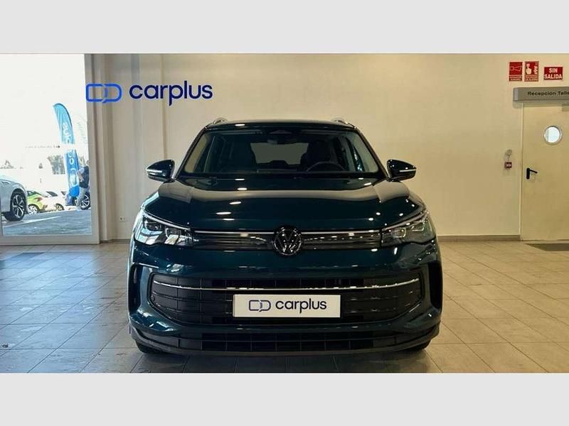 Usado VW Tiguan 150 CV (110 kW) 2025 Azul SUV