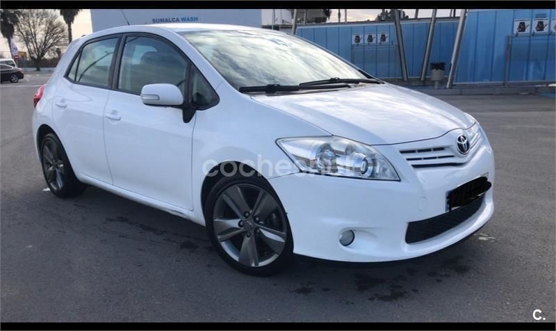 Blanco Usado 2012 Toyota Auris Active Berlina | 7450 € (Precio justo) - Imagen 1/2