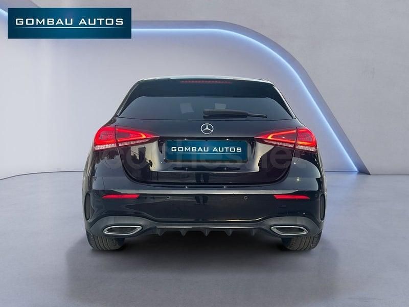Usado Mercedes A180 116 CV (85 kW) 2019 Negro Berlina