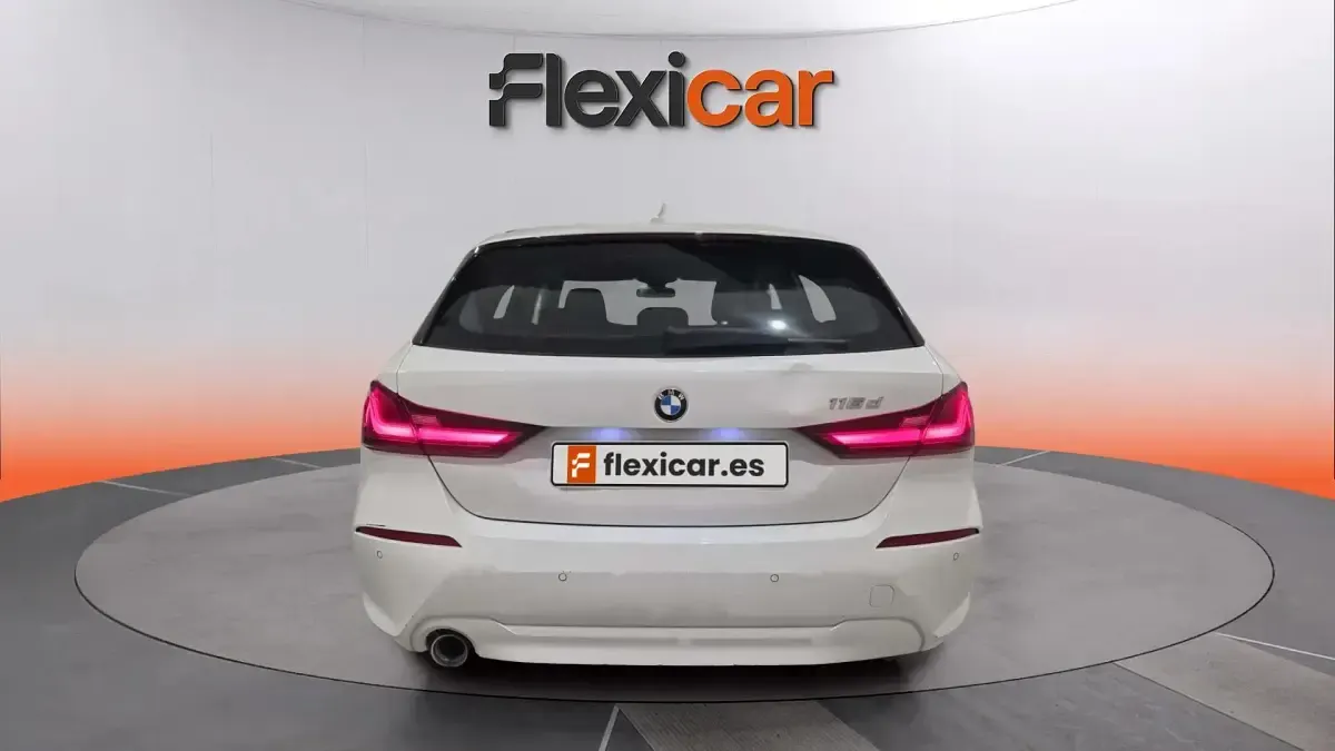 Usado BMW 116 116 CV (85 kW) 2020 Blanco Utilitario