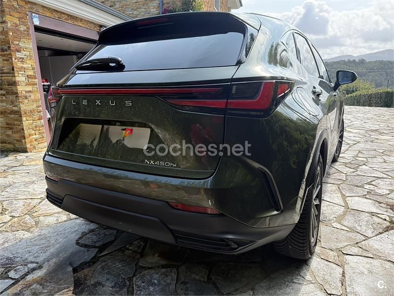 Verde Usado 2024 Lexus NX450h+ Executive Line SUV | 53.000 € (Precio justo) - Imagen 1/4
