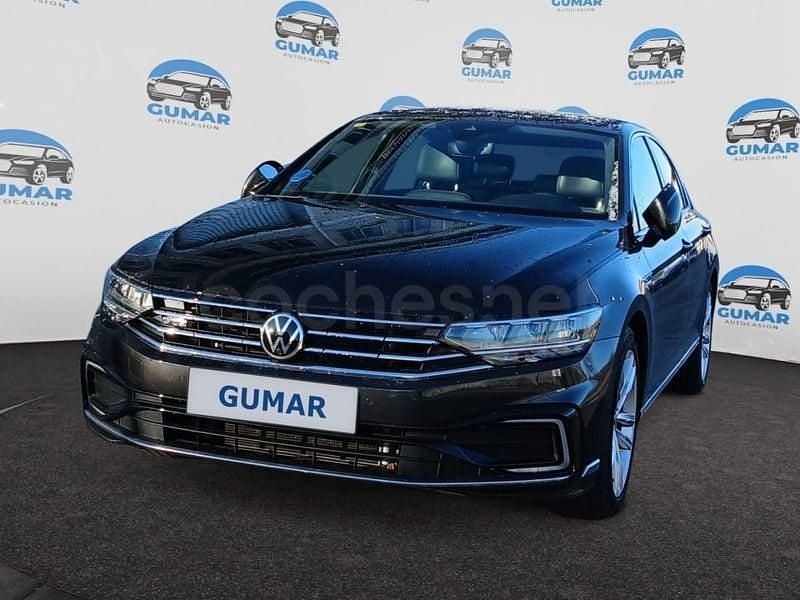 Usado VW Passat GTE 218 CV (160 kW) 2020 Negro Familiar