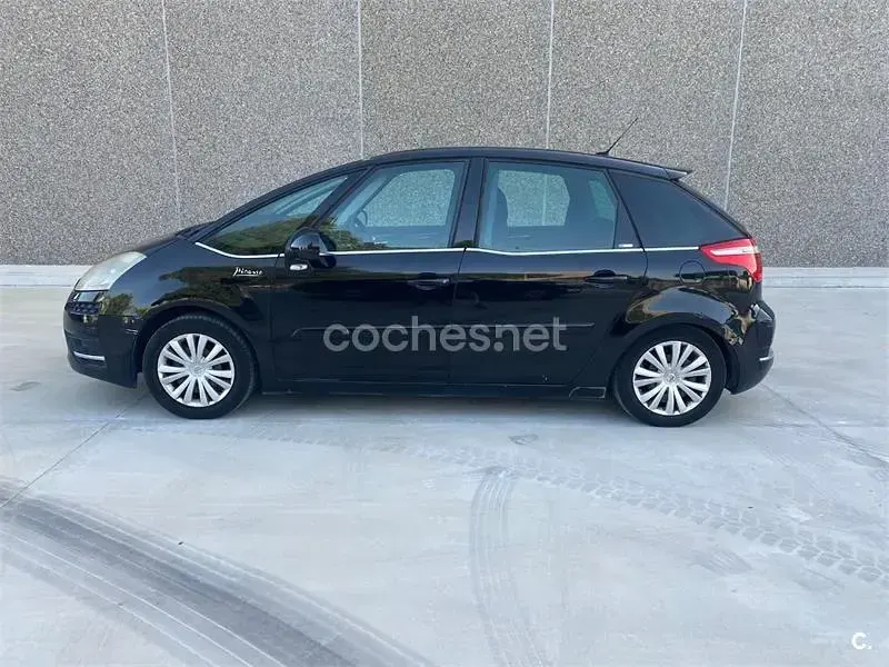 Usado Citroën C4 Picasso Exclusive 110 CV (80 kW) 2008 Negro Monovolumen