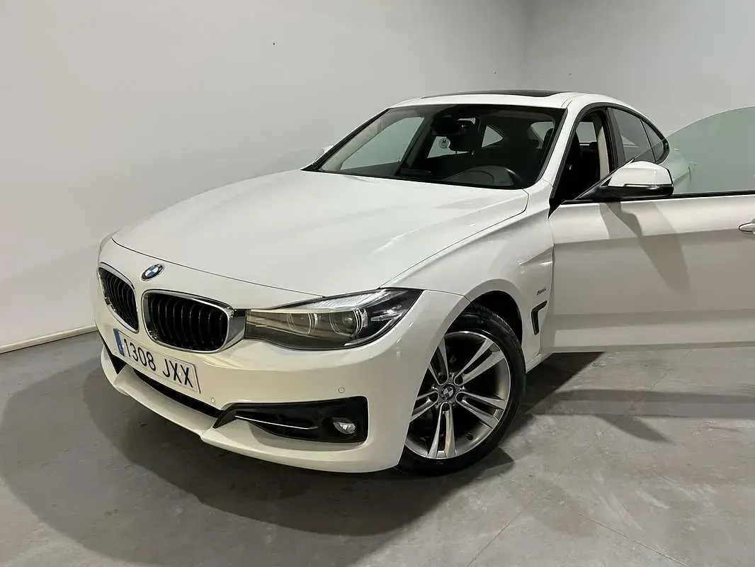 Usado BMW 318 Gran Turismo 150 CV (110 kW) 2017 Blanco Berlina